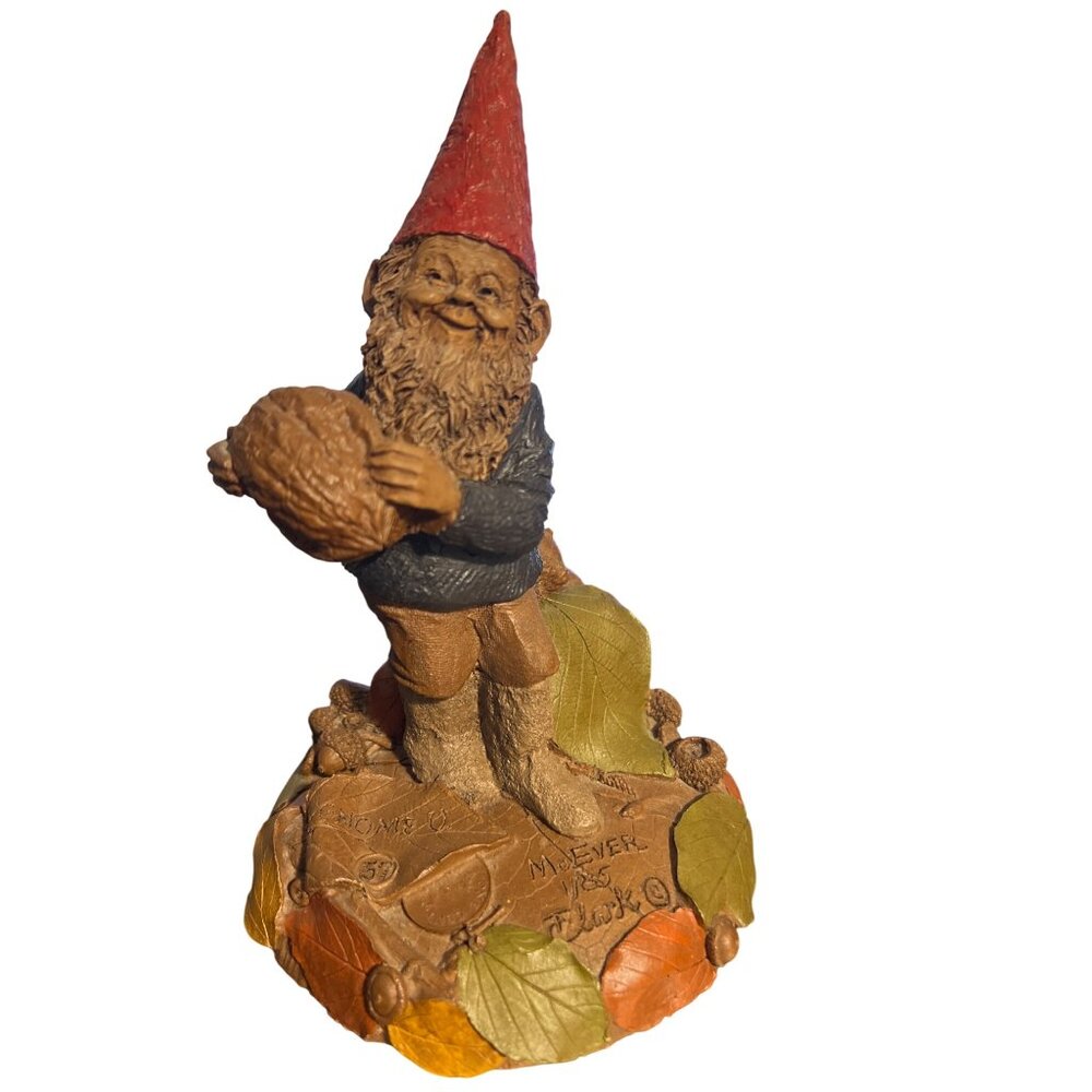 Vintage Tom Clark Gnome U Figurine McEver Walnut Football 1985 Number 57 Estate